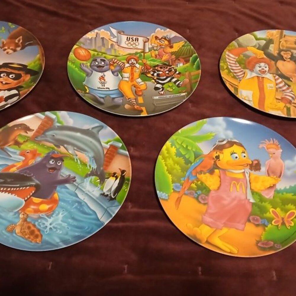 McDONALDS MELAMINE PLATES-1996